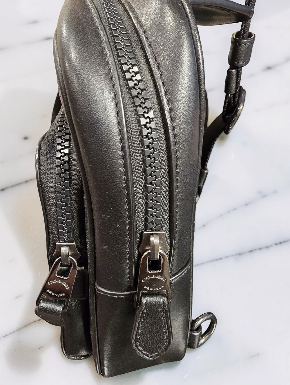 Coach Track Pack 14 / Racer Sling Bag - EUC - Picture 4 of 11